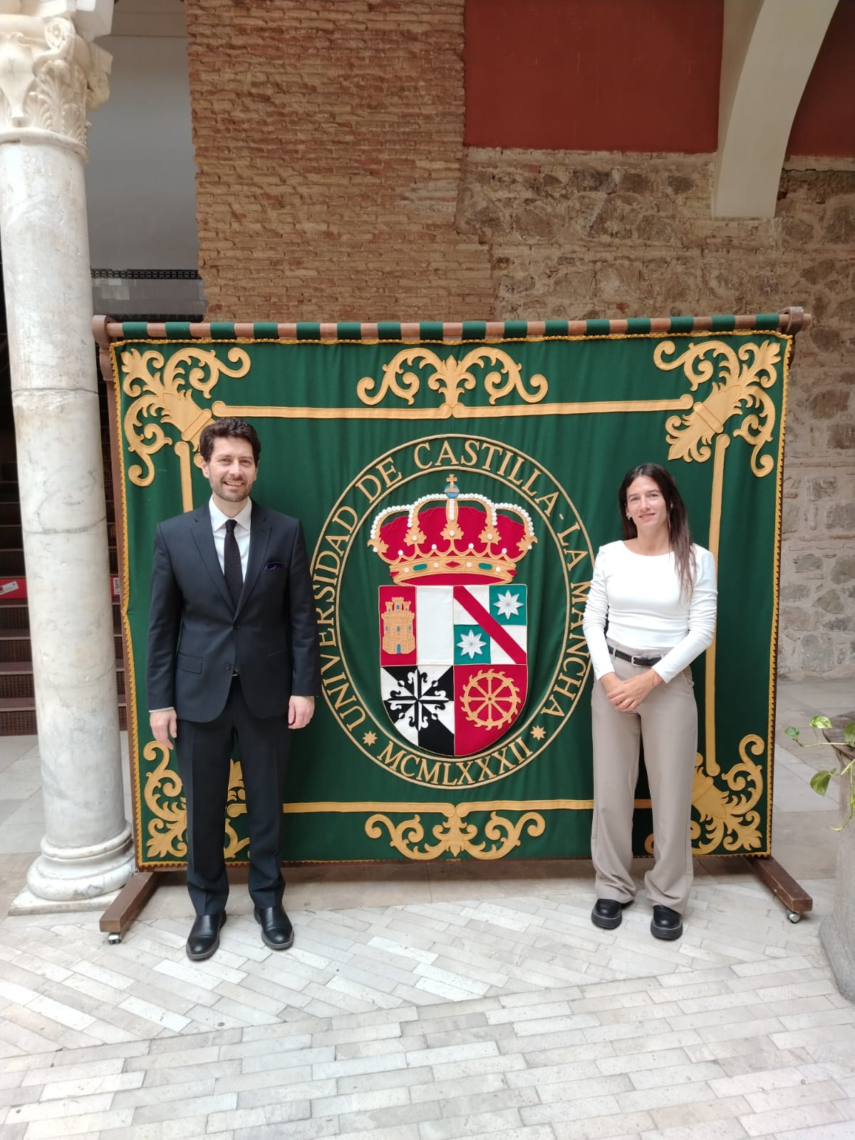 Reunión con el Director de los cursos de postgrados en la Universidad Castilla - La Mancha (Toledo)